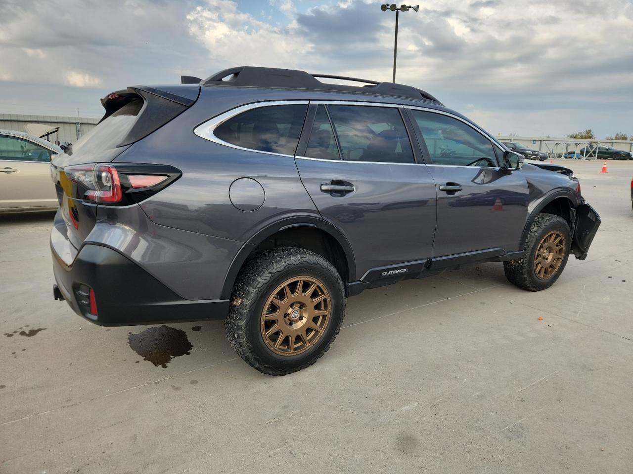 SUBARU OUTBACK PREMIUM