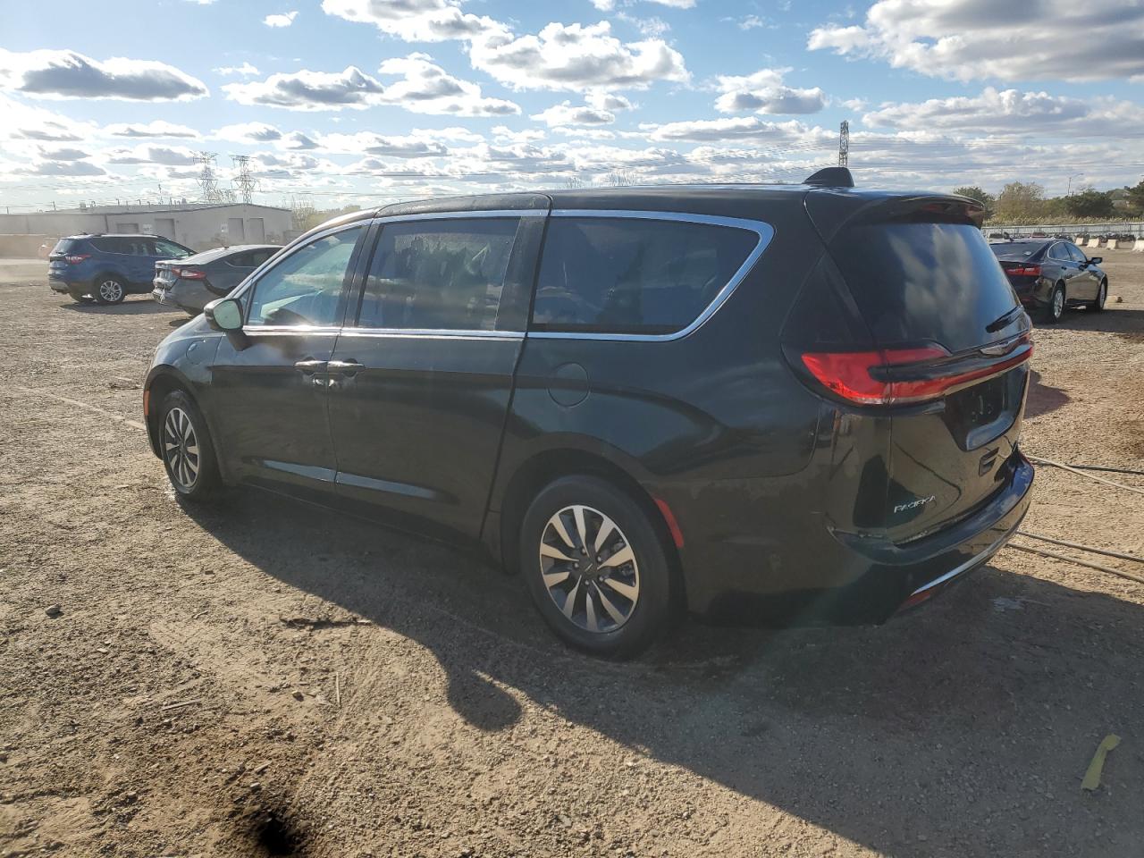 CHRYSLER PACIFICA HYBRID TOURING L