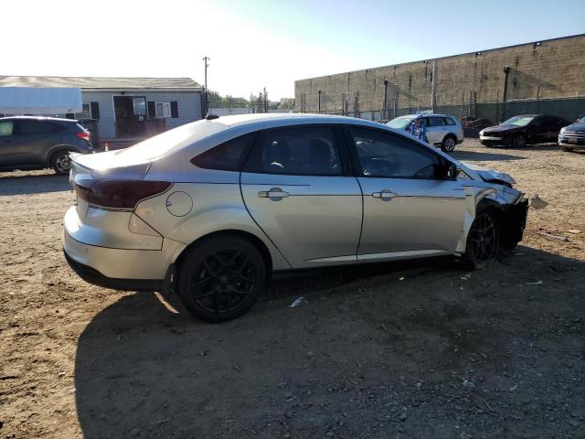 2016 FORD FOCUS SE - 1FADP3F22GL321169