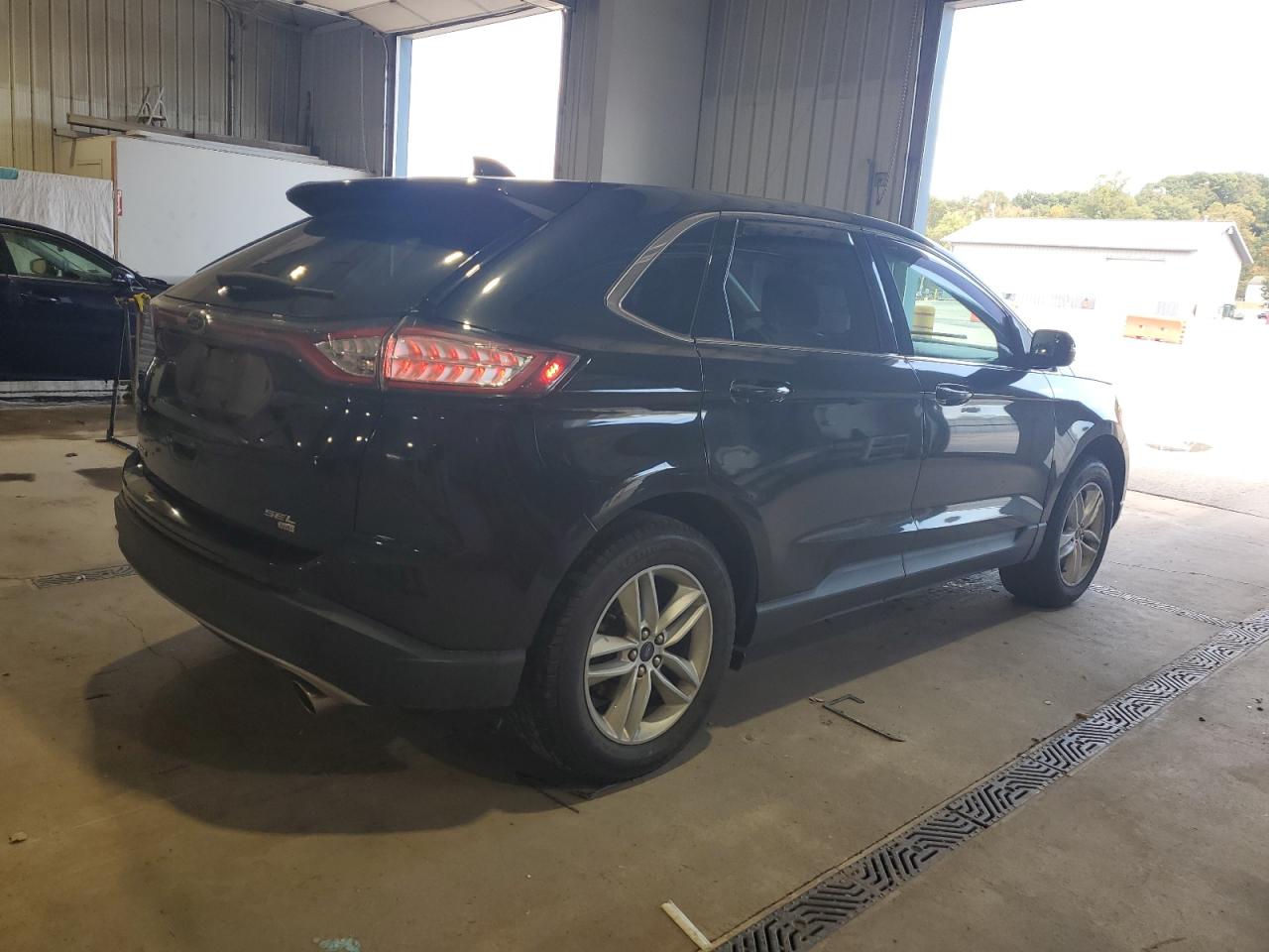 FORD EDGE SEL