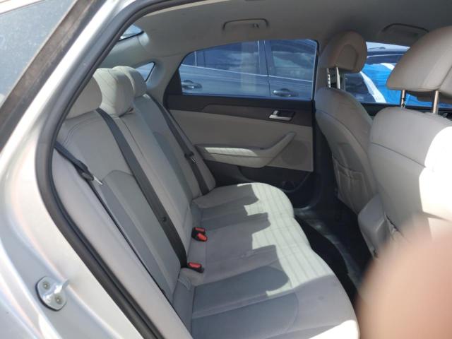 2016 HYUNDAI SONATA SE 5NPE24AF3GH407446