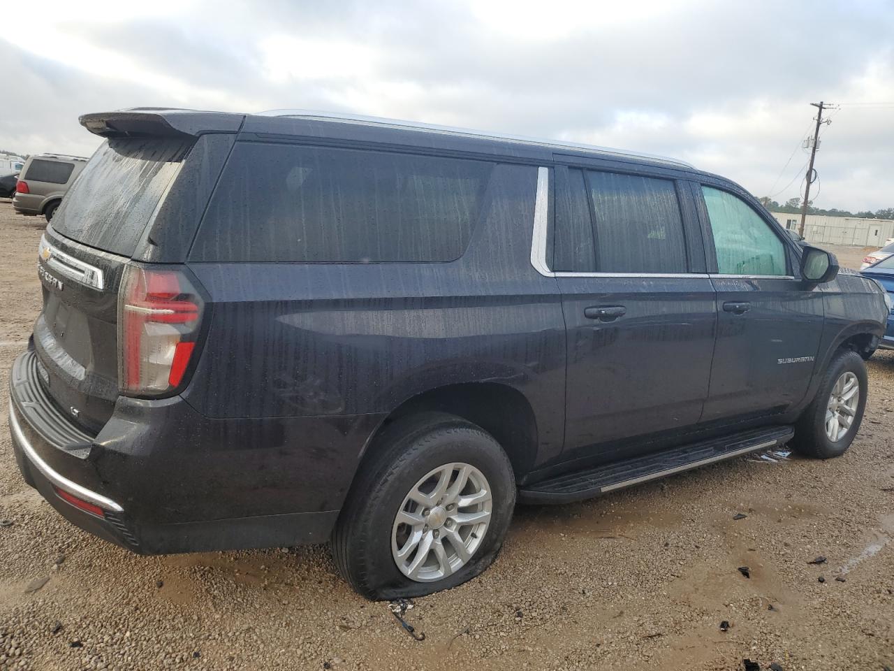 CHEVROLET SUBURBAN C1500 LT