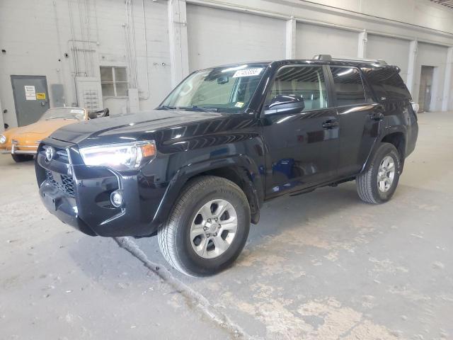 2021 TOYOTA 4RUNNER SR - JTEMU5JR6M5952814