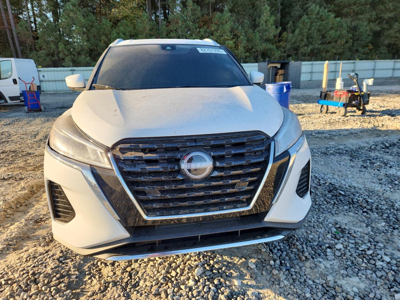 NISSAN KICKS SV