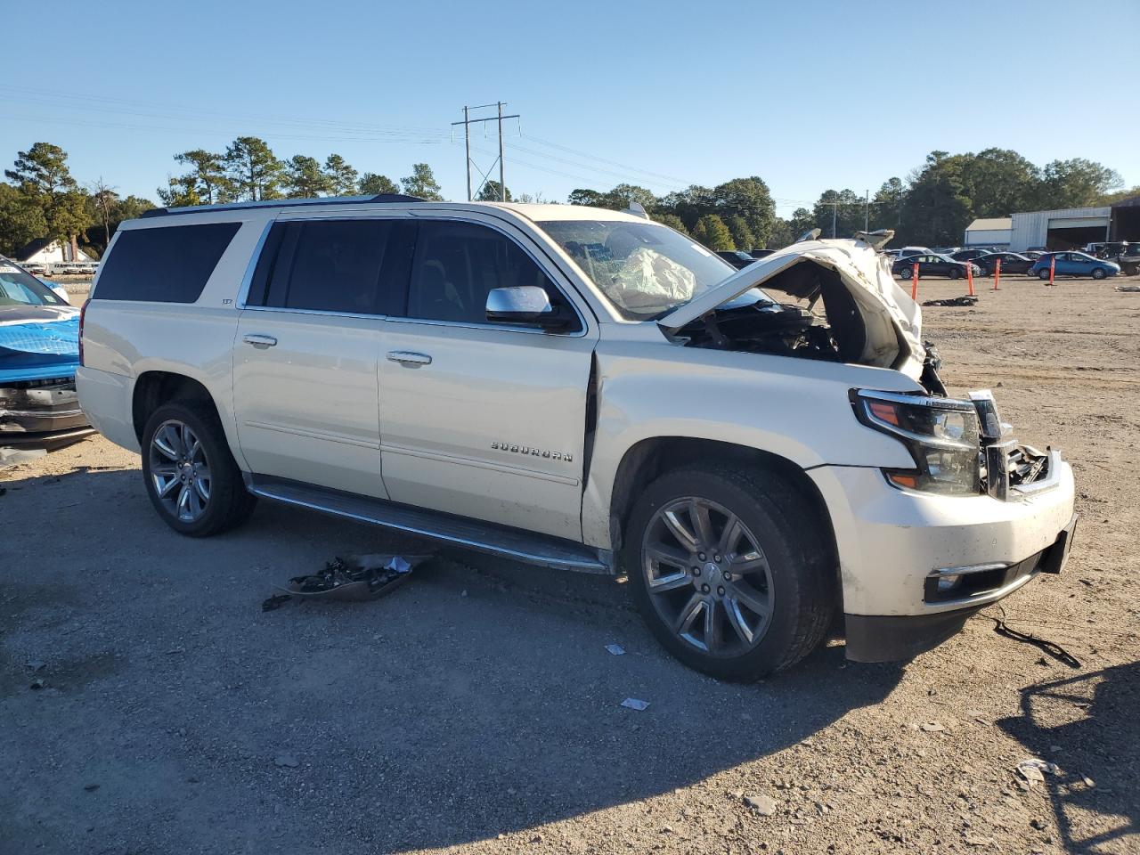 CHEVROLET SUBURBAN C1500 LTZ