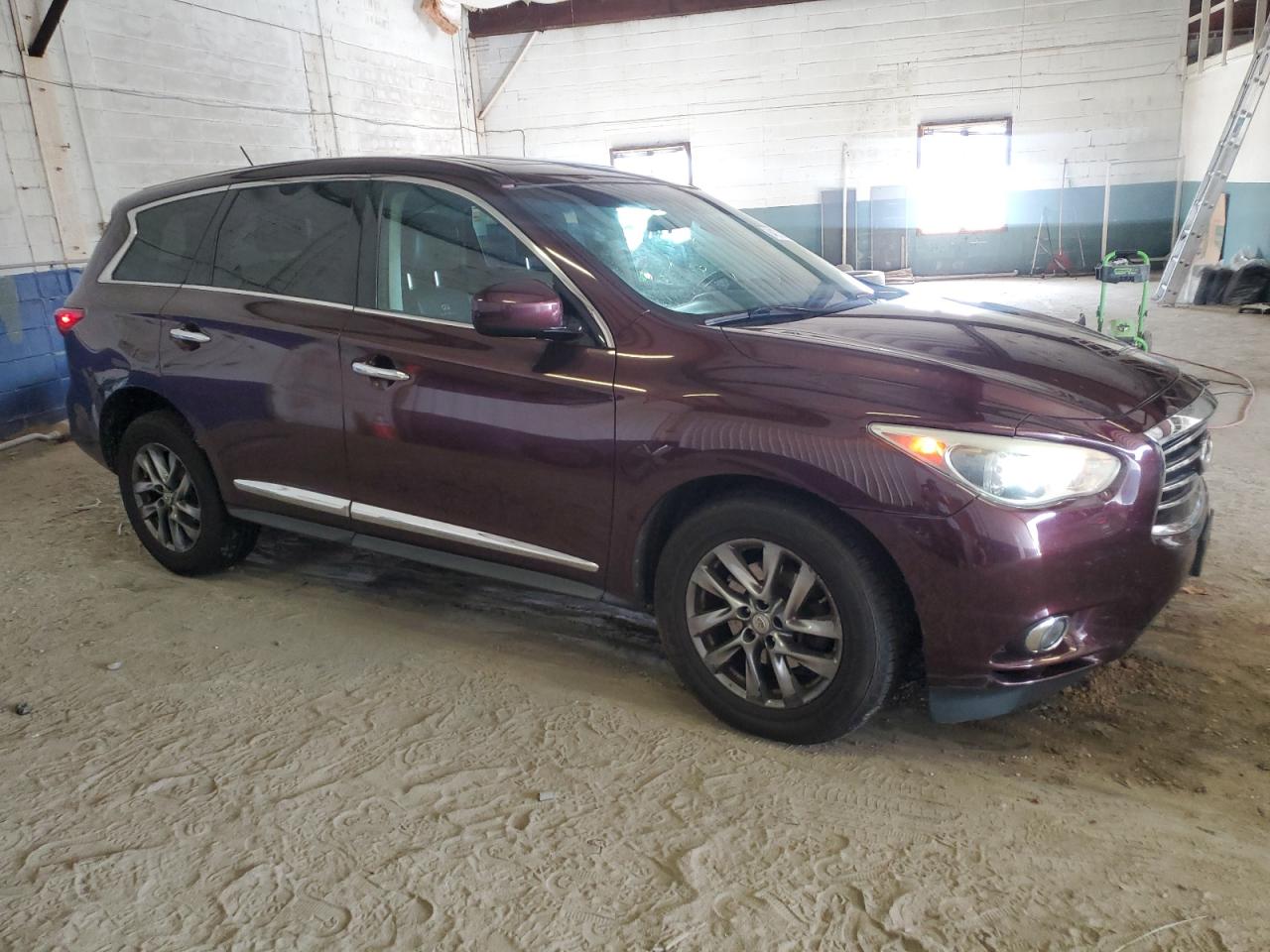 INFINITI JX35