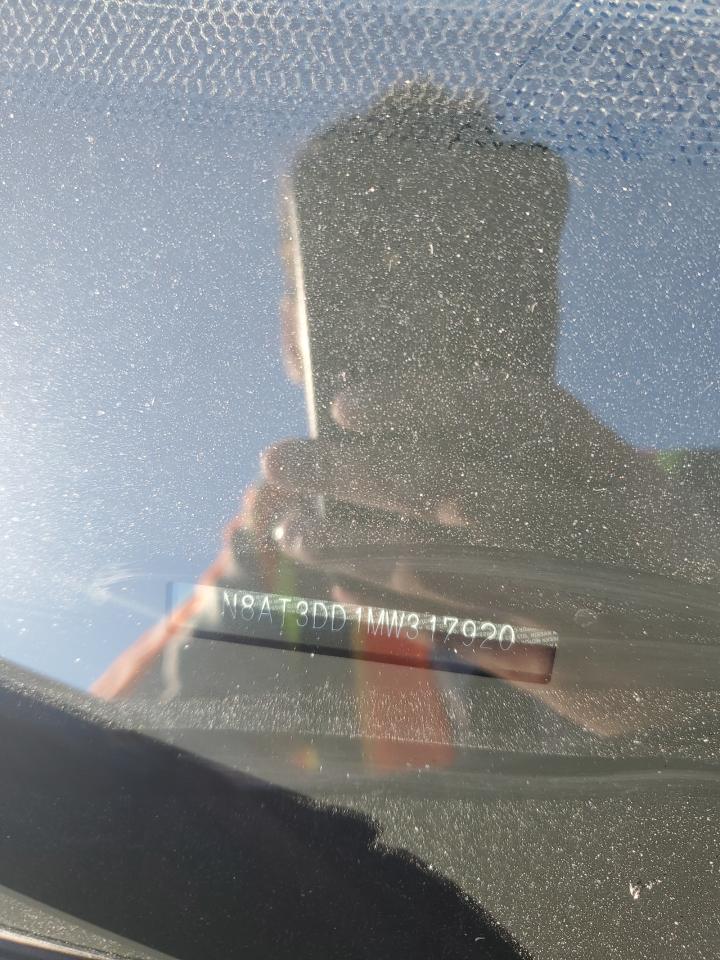 NISSAN ROGUE PLATINUM