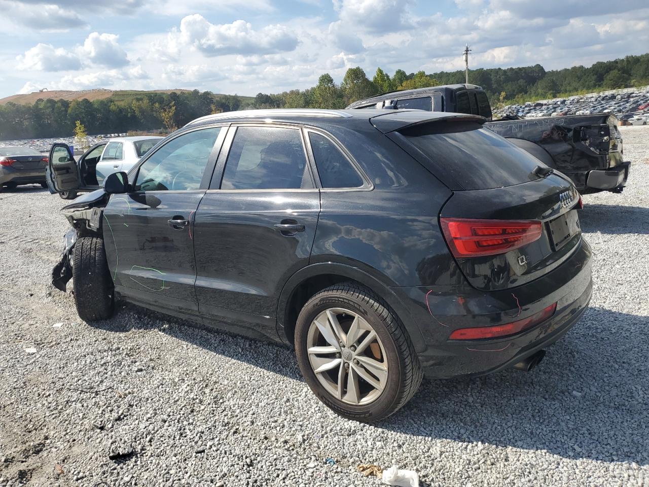 AUDI Q3 PREMIUM