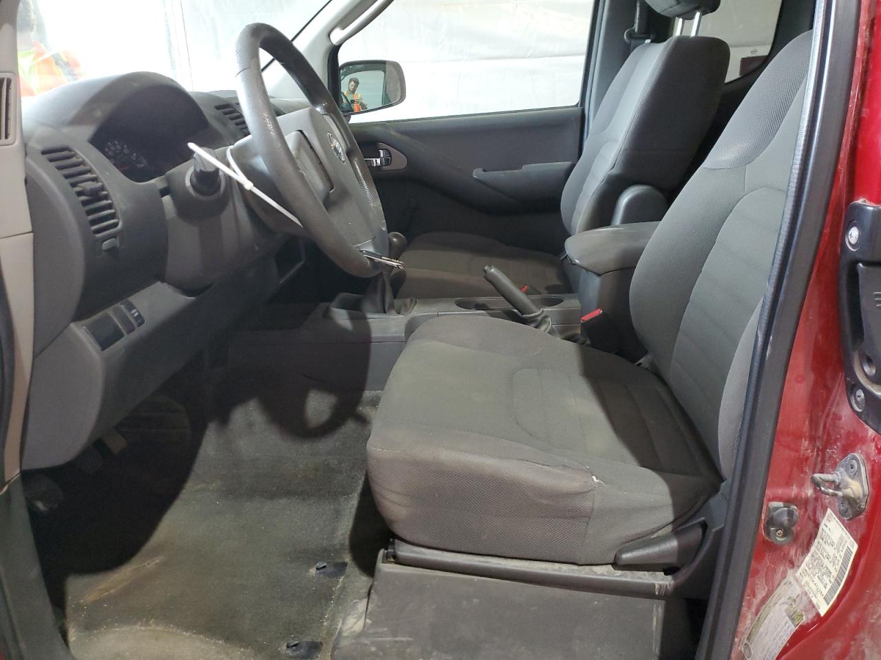 NISSAN FRONTIER KING CAB SE