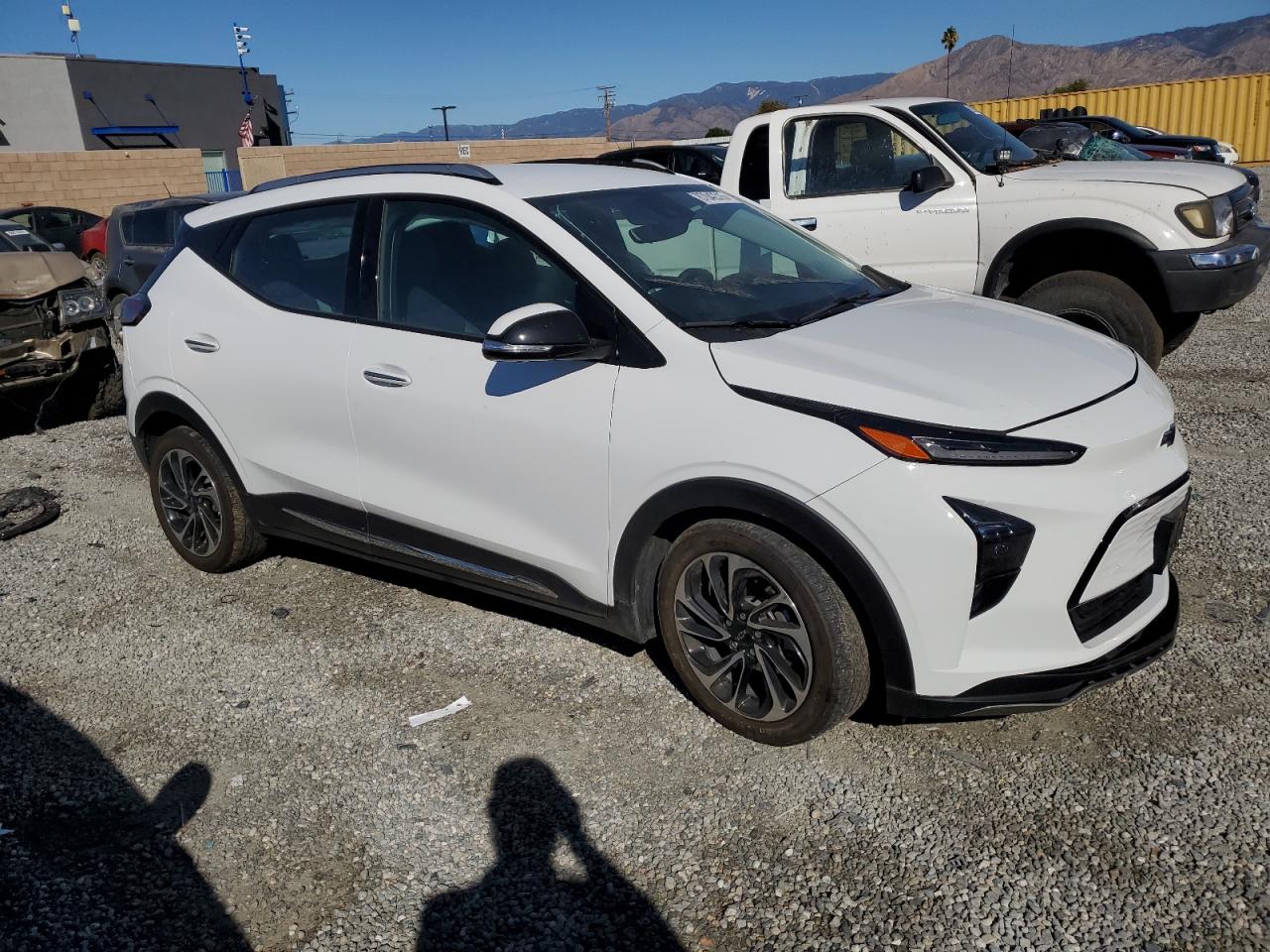 Lot #3302766376 2023 CHEVROLET BOLT EUV P