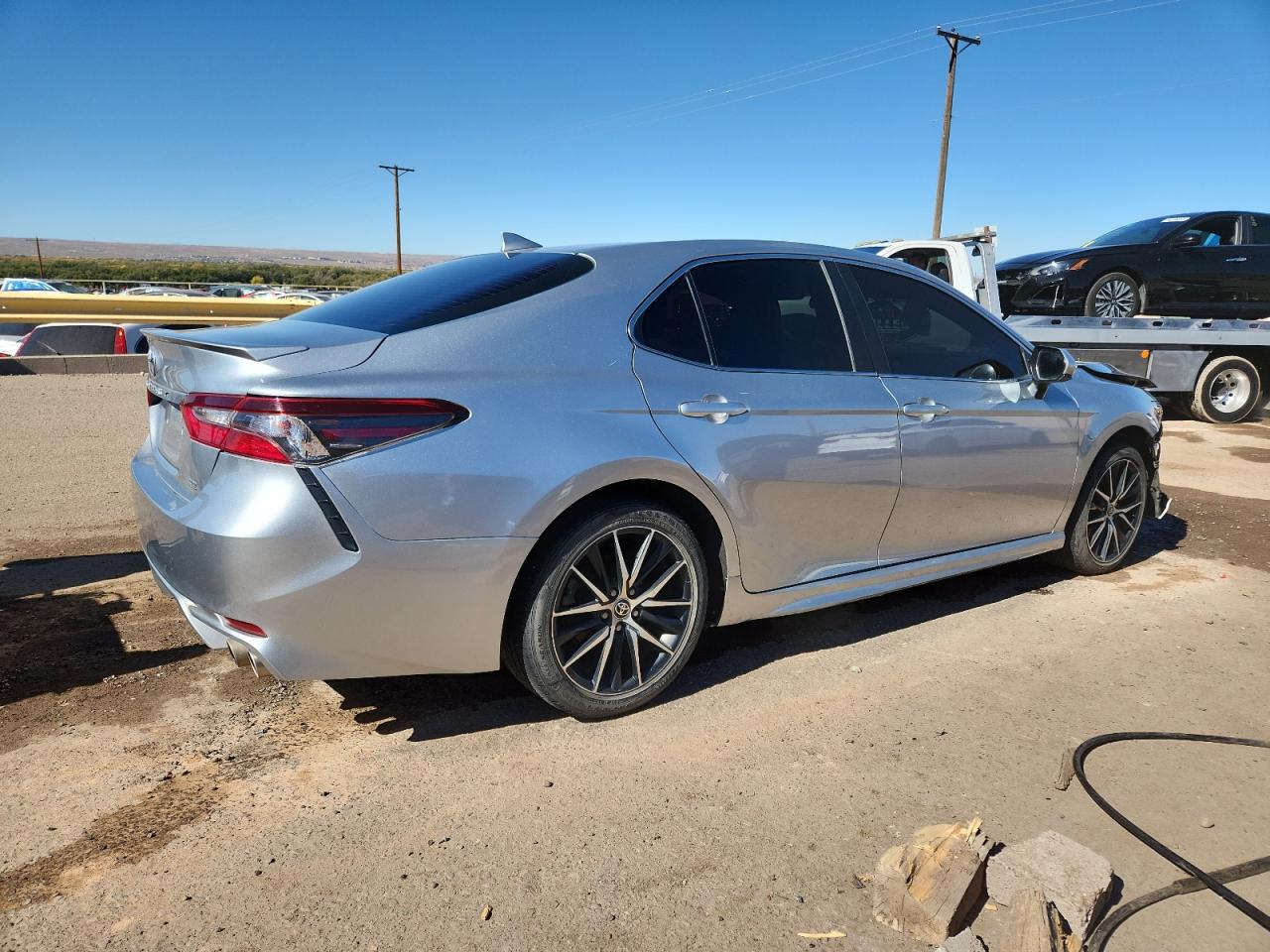 TOYOTA CAMRY SE