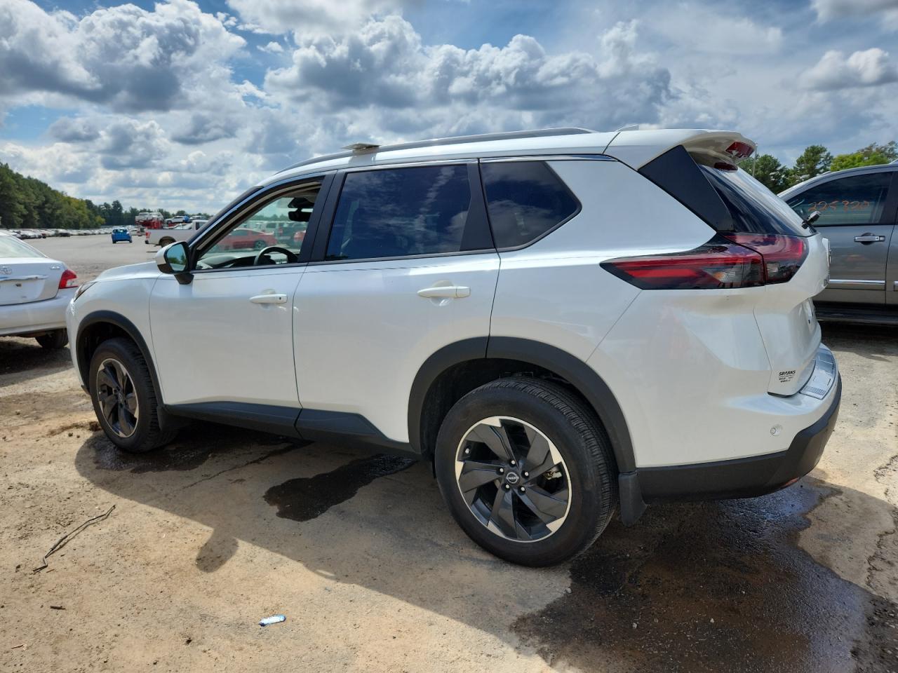 NISSAN ROGUE SV