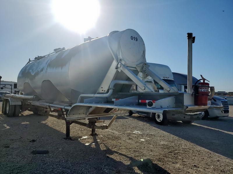 Global Auto Auctions: 2003 HEIL UNKNOWN