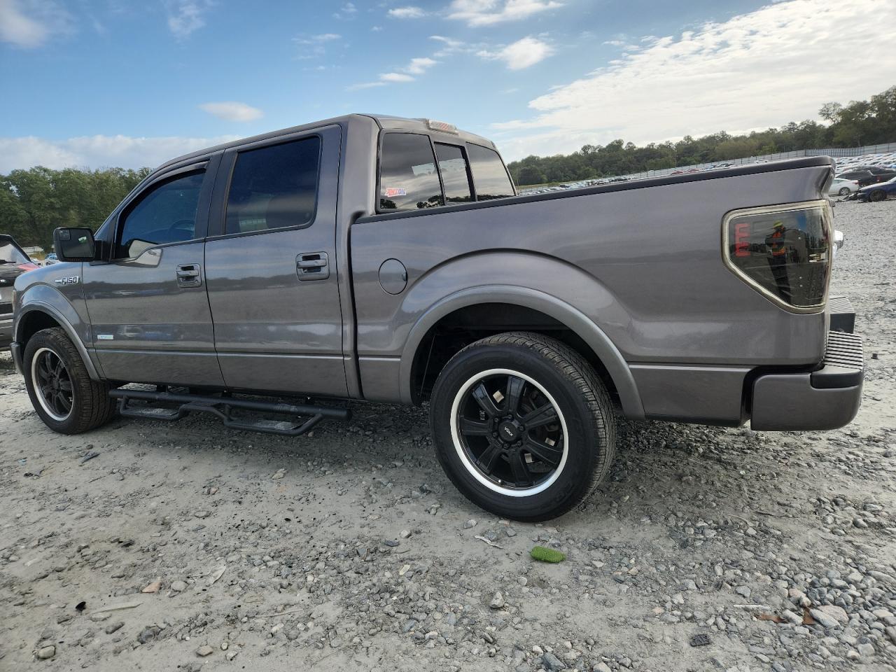 FORD F-150 SUPERCREW