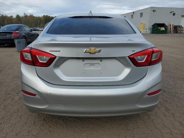 2018 CHEVROLET CRUZE LT 1G1BE5SM3J7203389