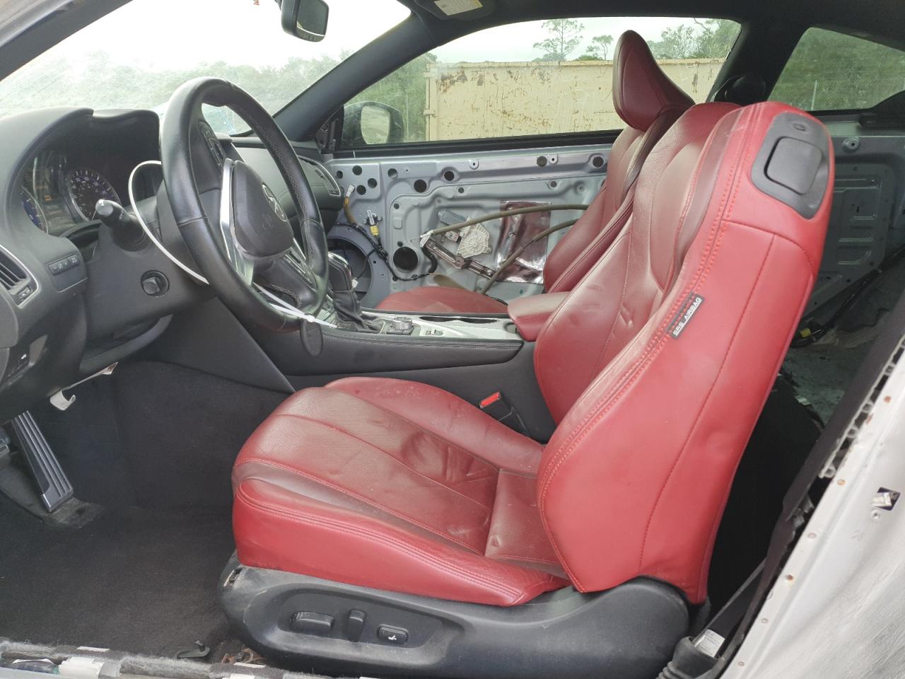 INFINITI Q60 RED SPORT 400