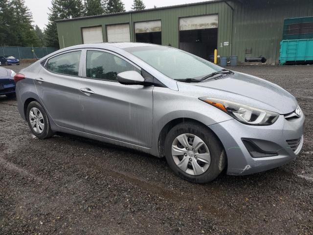 2016 HYUNDAI ELANTRA SE 5NPDH4AE9GH674091