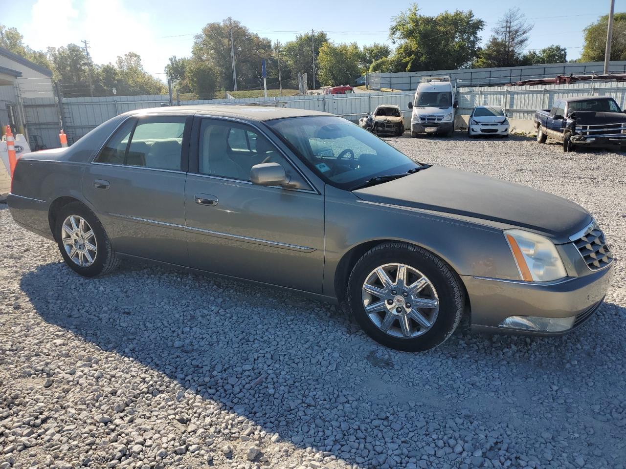 CADILLAC DTS PREMIUM COLLECTION