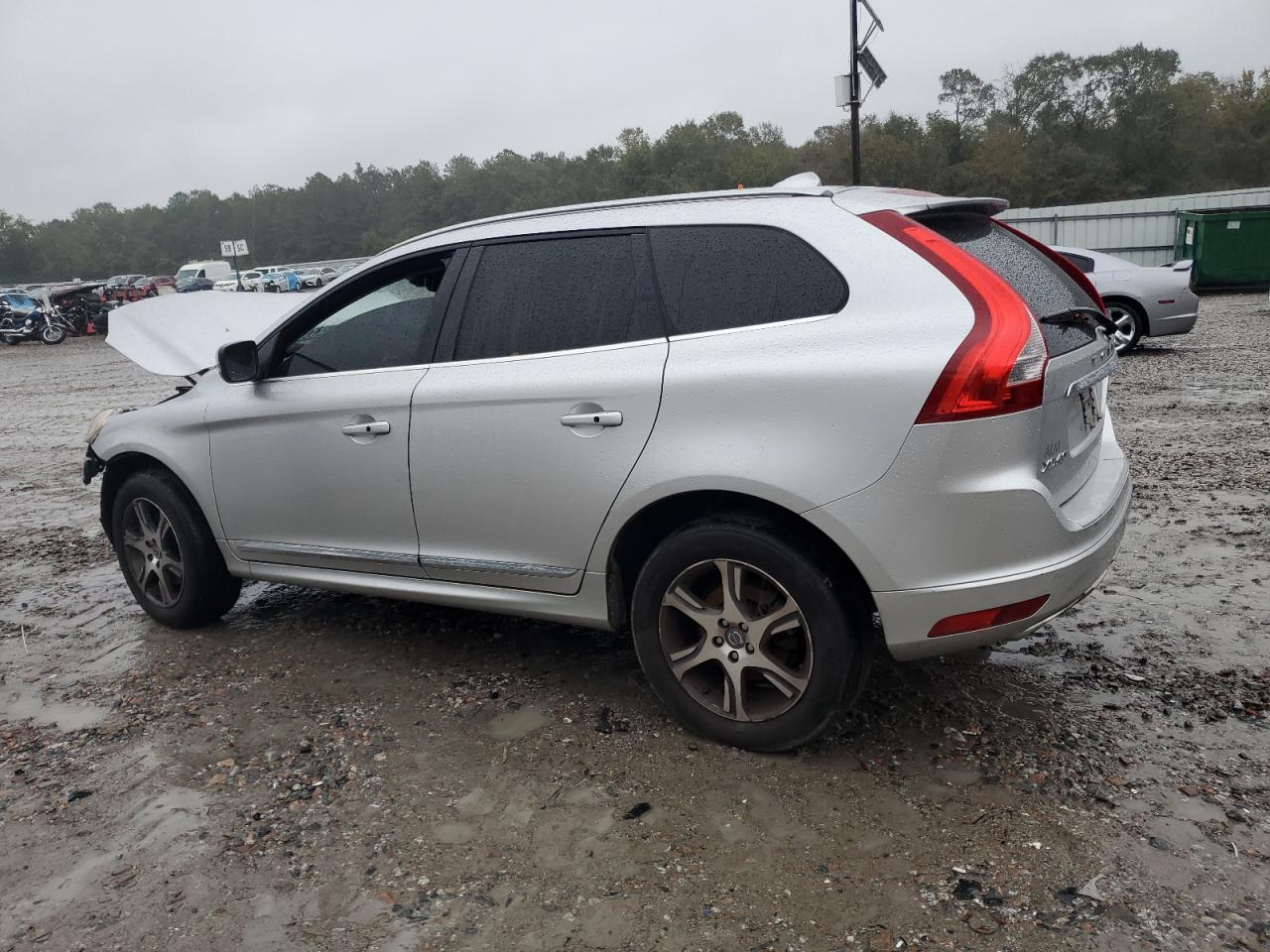 VOLVO XC60 T6 PREMIER