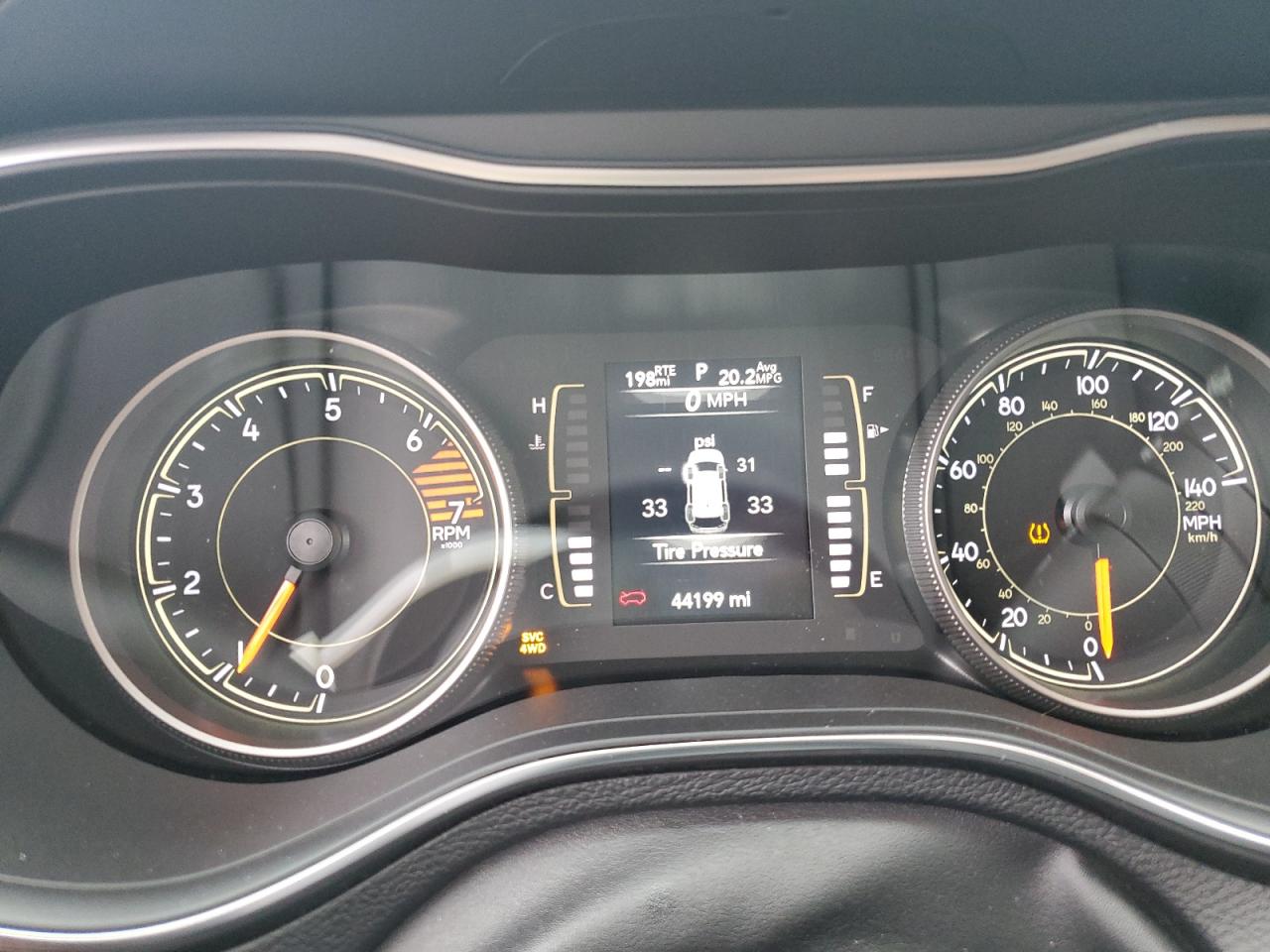 JEEP GRAND CHEROKEE LATITUDE PLUS