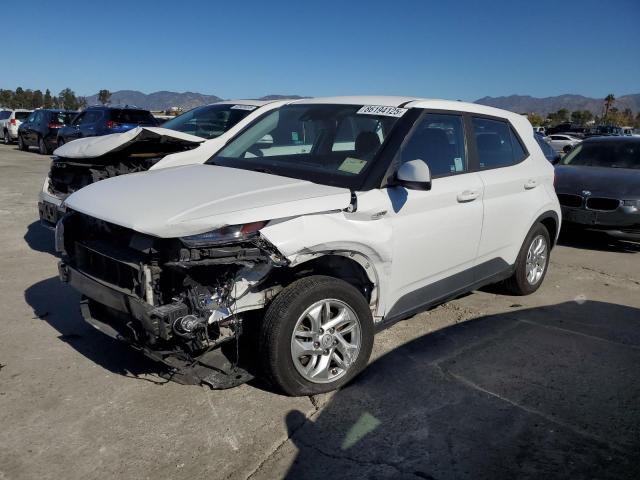 Global Auto Auctions: 2021 HYUNDAI VENUE SE