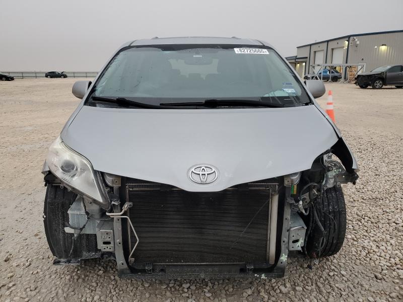 2015 TOYOTA SIENNA XLE - 5TDYK3DC4FS685841