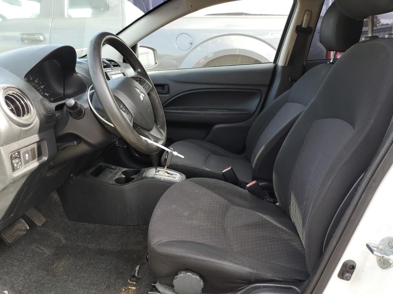 MITSUBISHI MIRAGE ES