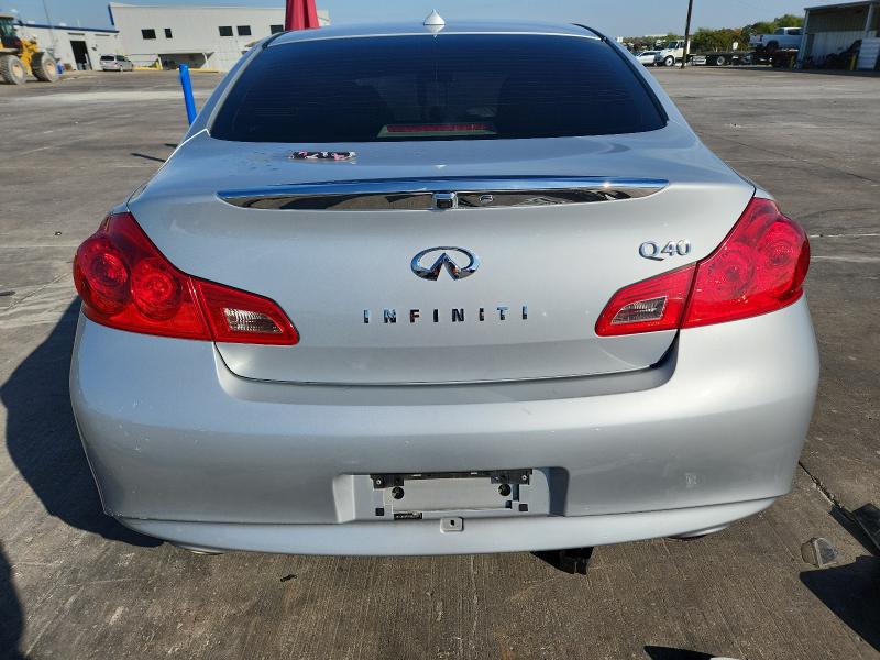 2015 INFINITI Q40 #3303868693