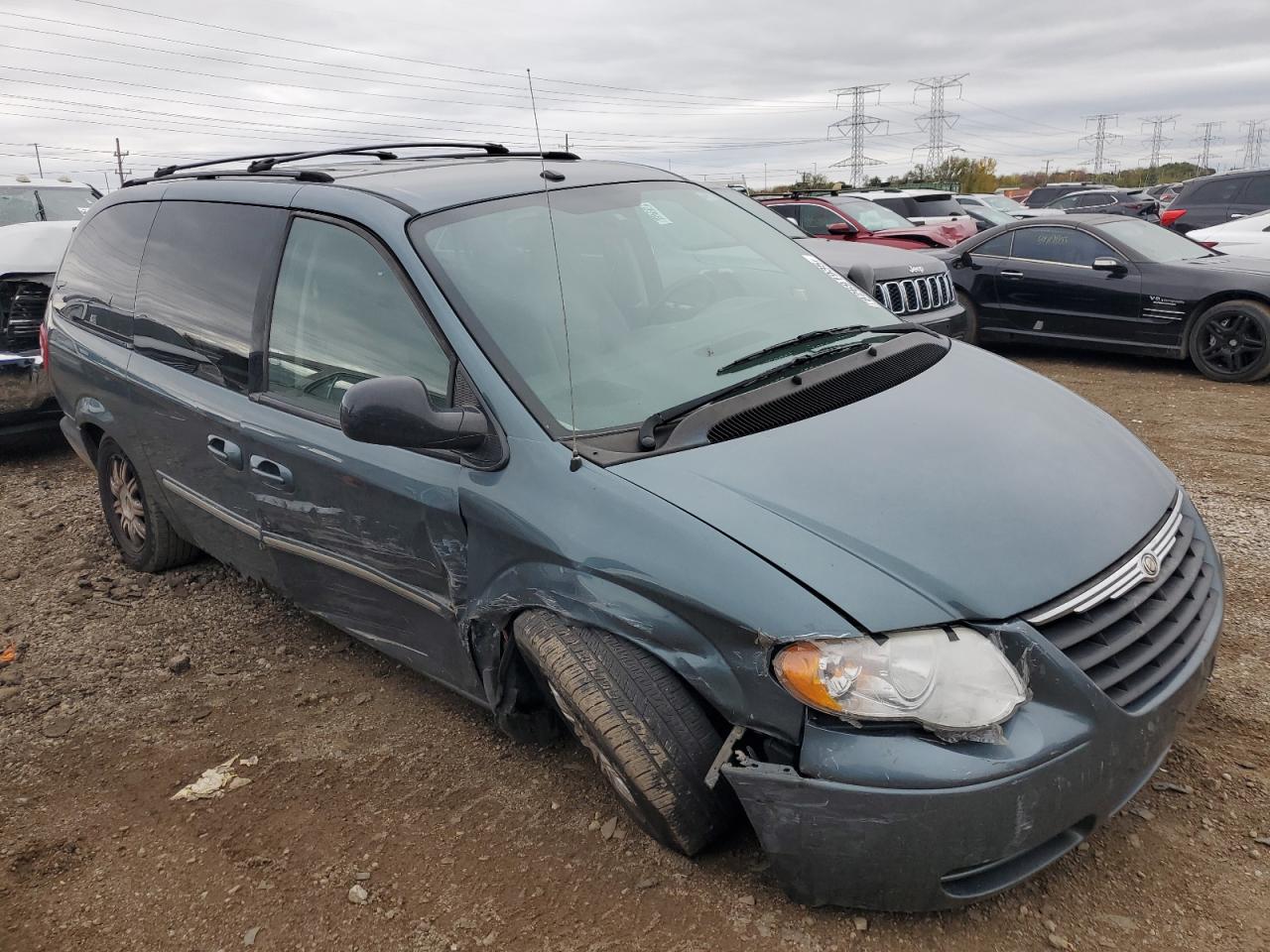 Lot #3273891845 2007 CHRYSLER TOWN & COU