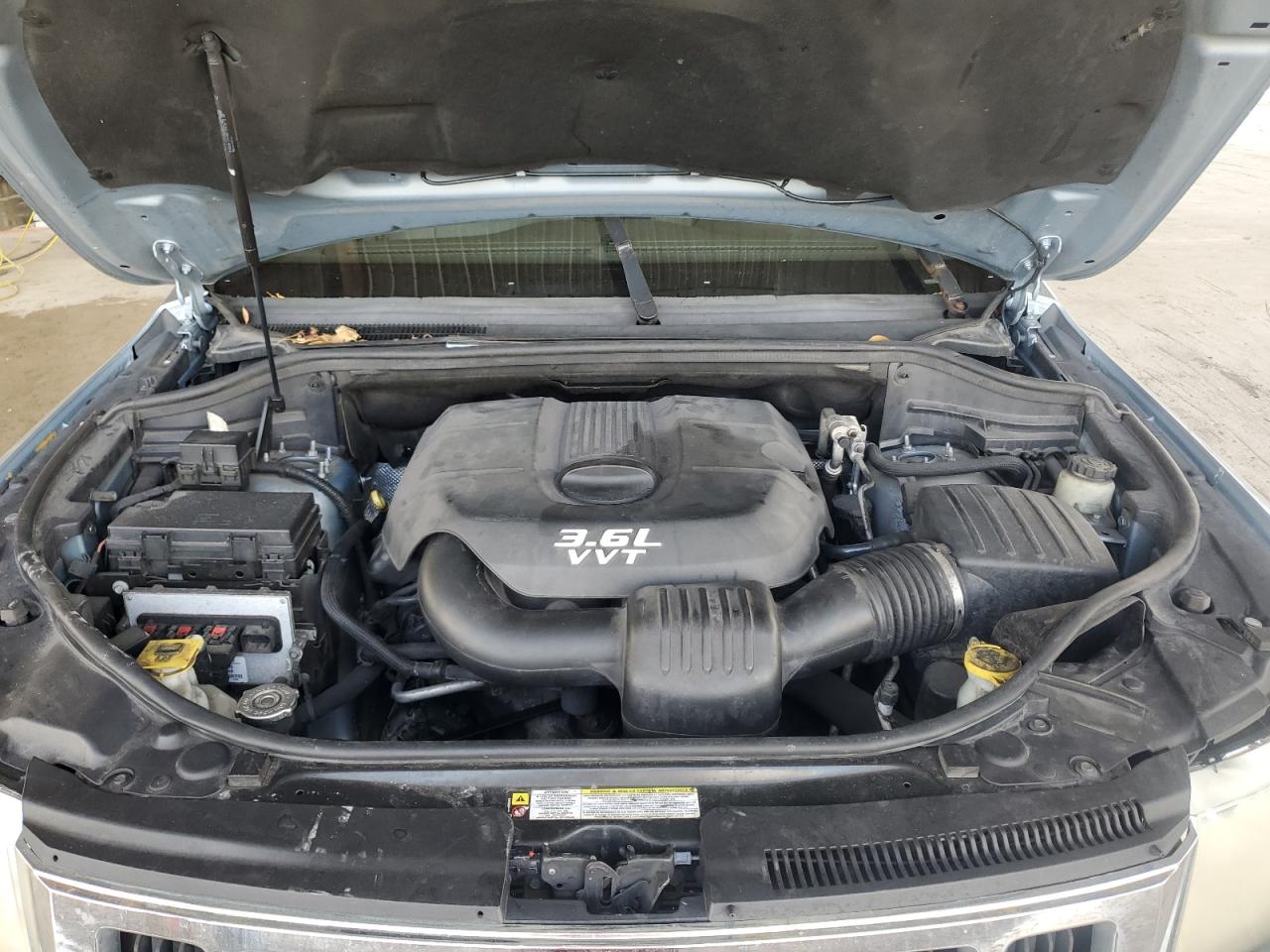 JEEP GRAND CHEROKEE LAREDO