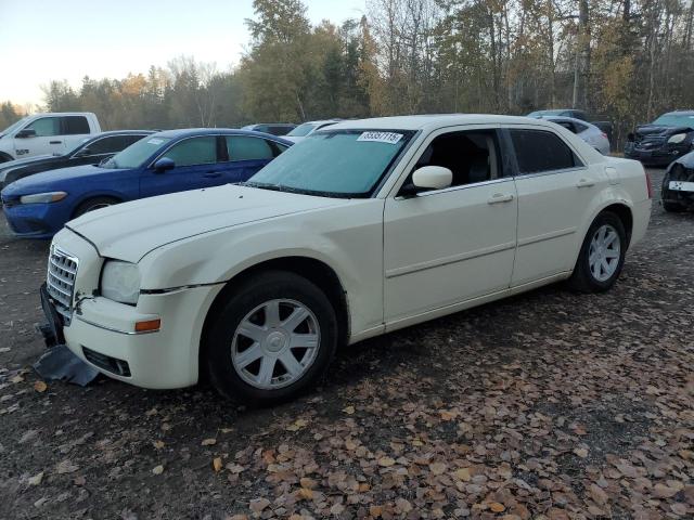 Global Auto Auctions: 2005 CHRYSLER 300 TOURIN