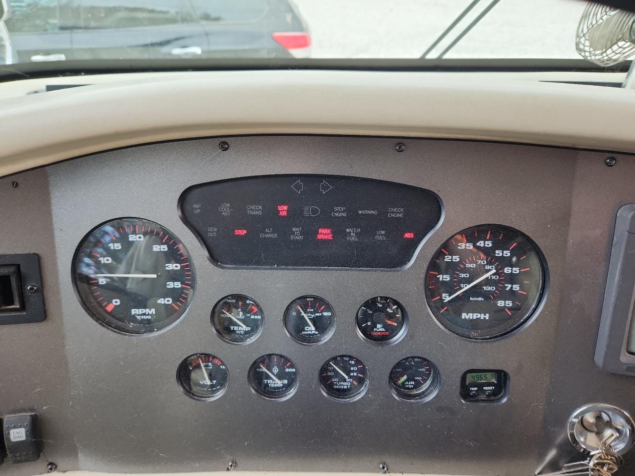 Lot #3276492193 2000 ROADMASTER MONACO