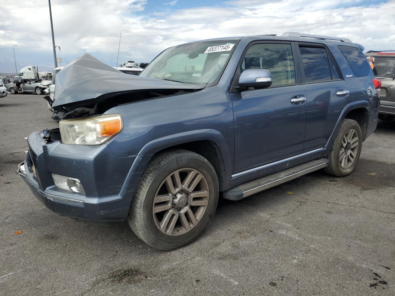 TOYOTA 4RUNNER SR5