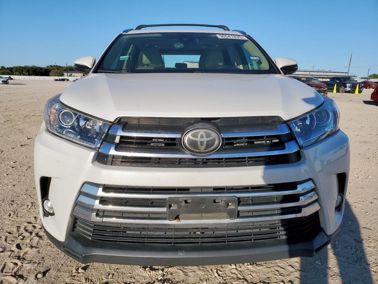 TOYOTA HIGHLANDER LIMITED