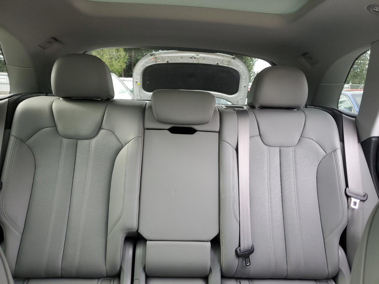 AUDI Q5 PREMIUM PLUS