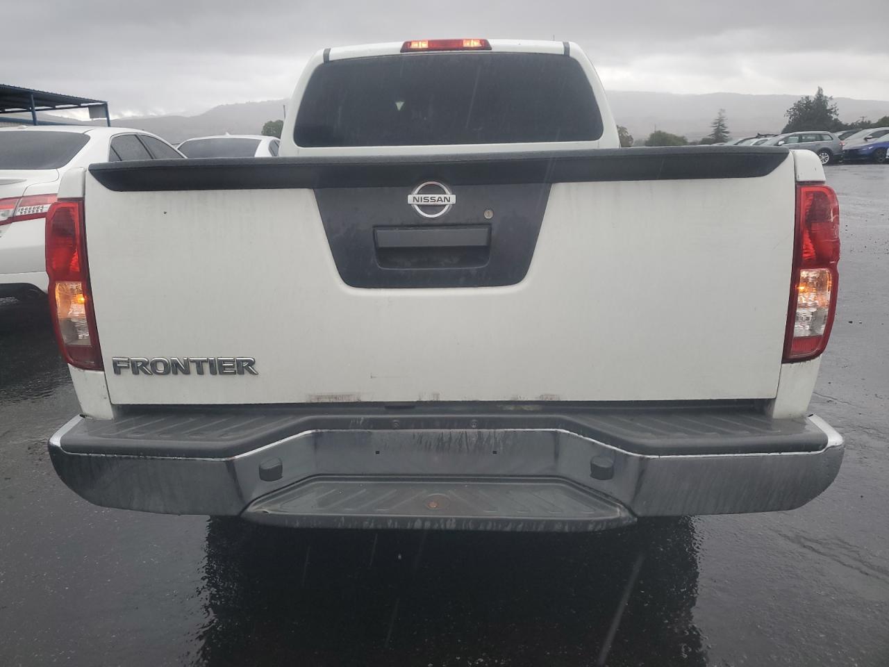 NISSAN FRONTIER S