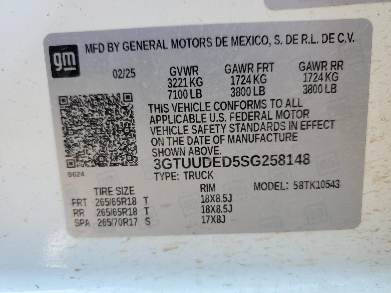 GMC SIERRA K1500 SLT