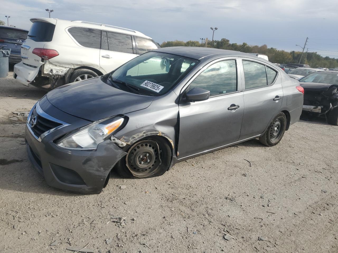 NISSAN VERSA S