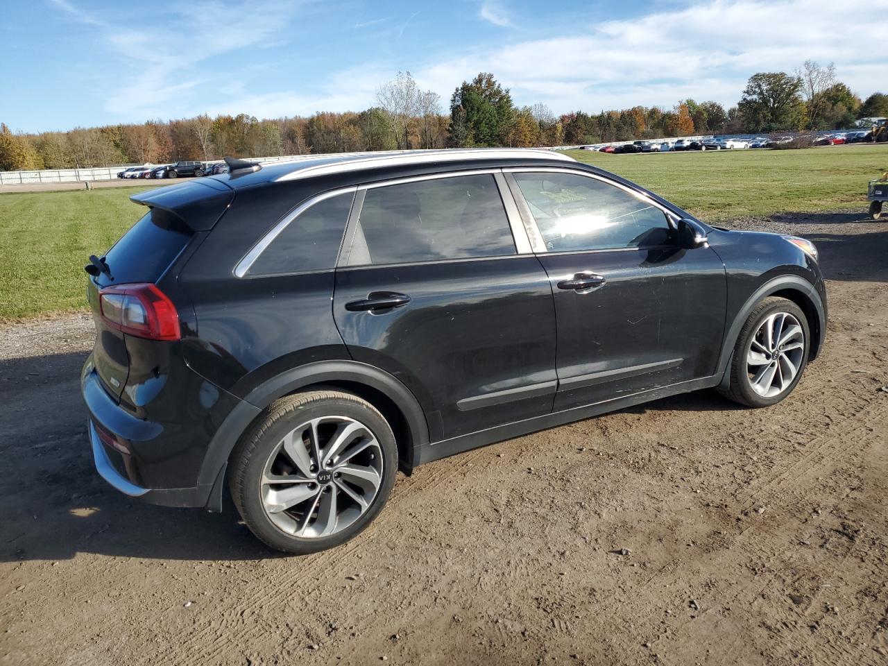 KIA NIRO EX TOURING