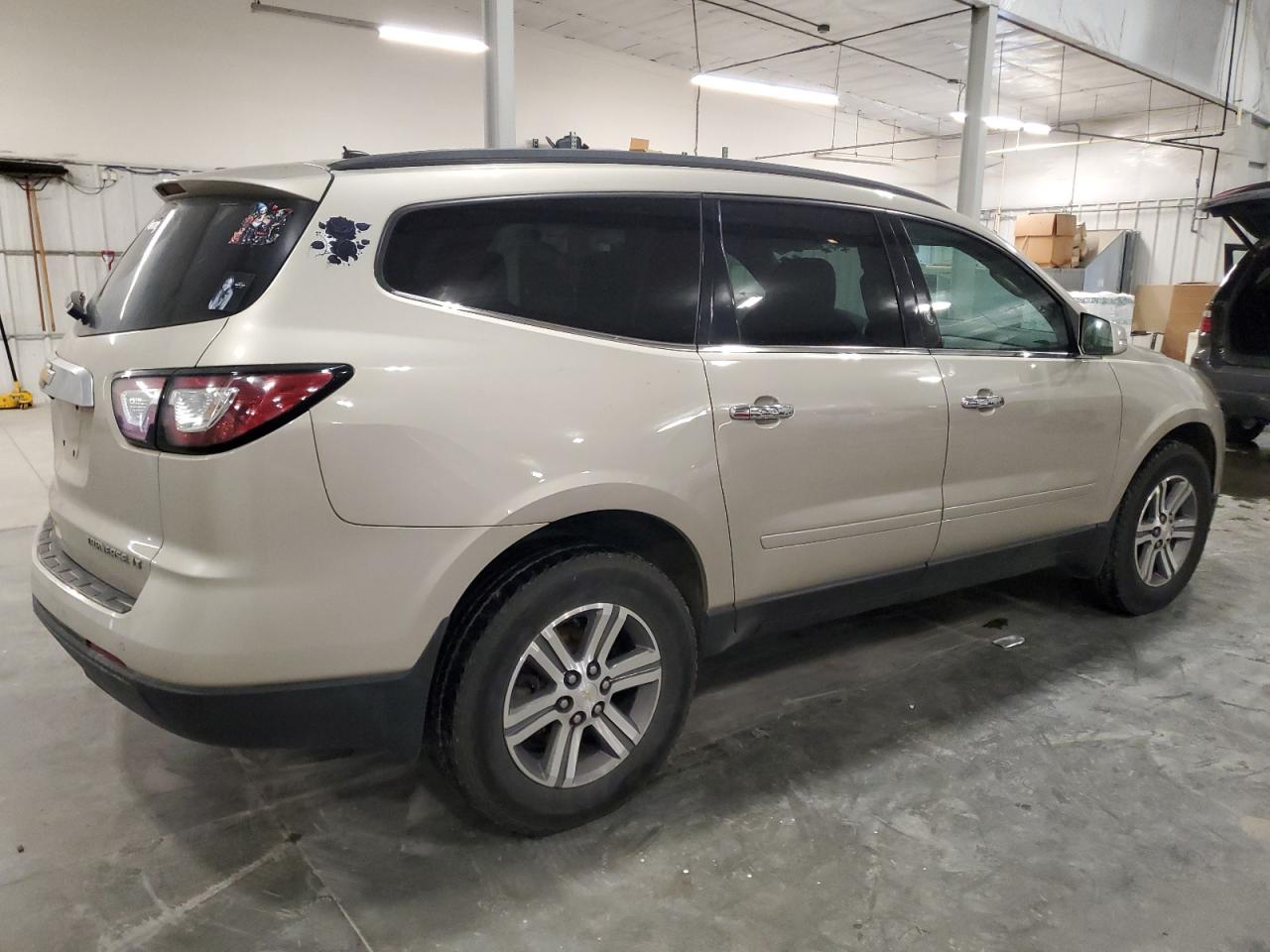 CHEVROLET TRAVERSE LT