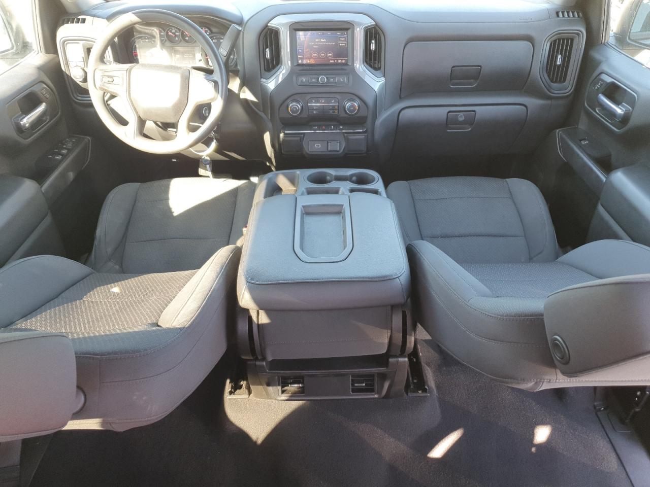 CHEVROLET SILVERADO C1500 CUSTOM