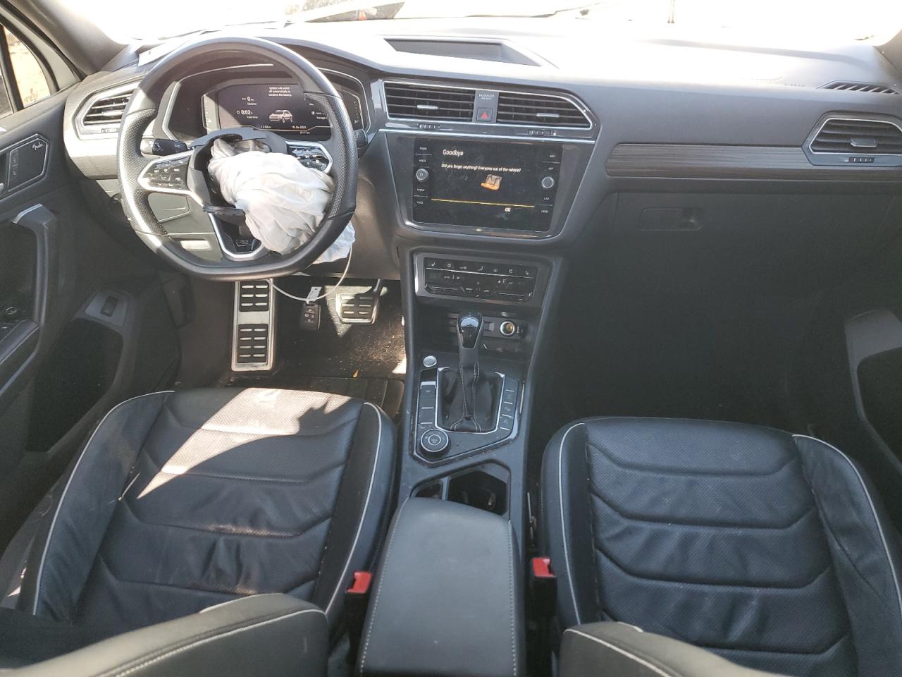 VOLKSWAGEN TIGUAN SEL R-LINE BLACK