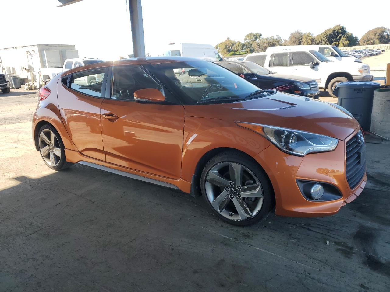 HYUNDAI VELOSTER TURBO