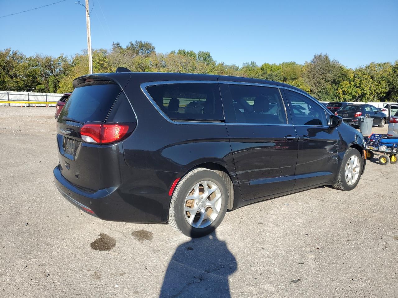 CHRYSLER PACIFICA TOURING PLUS