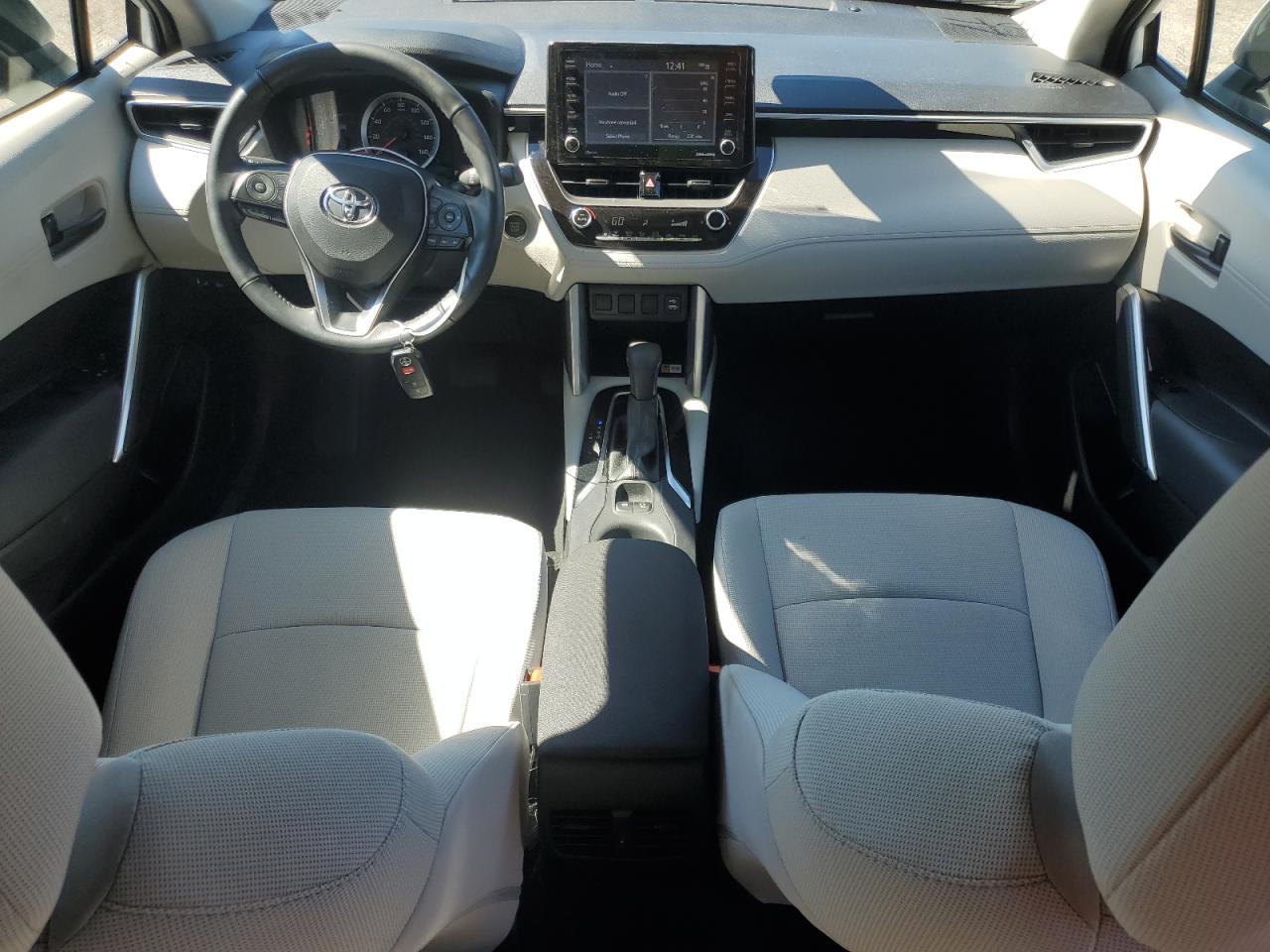 TOYOTA COROLLA CROSS LE