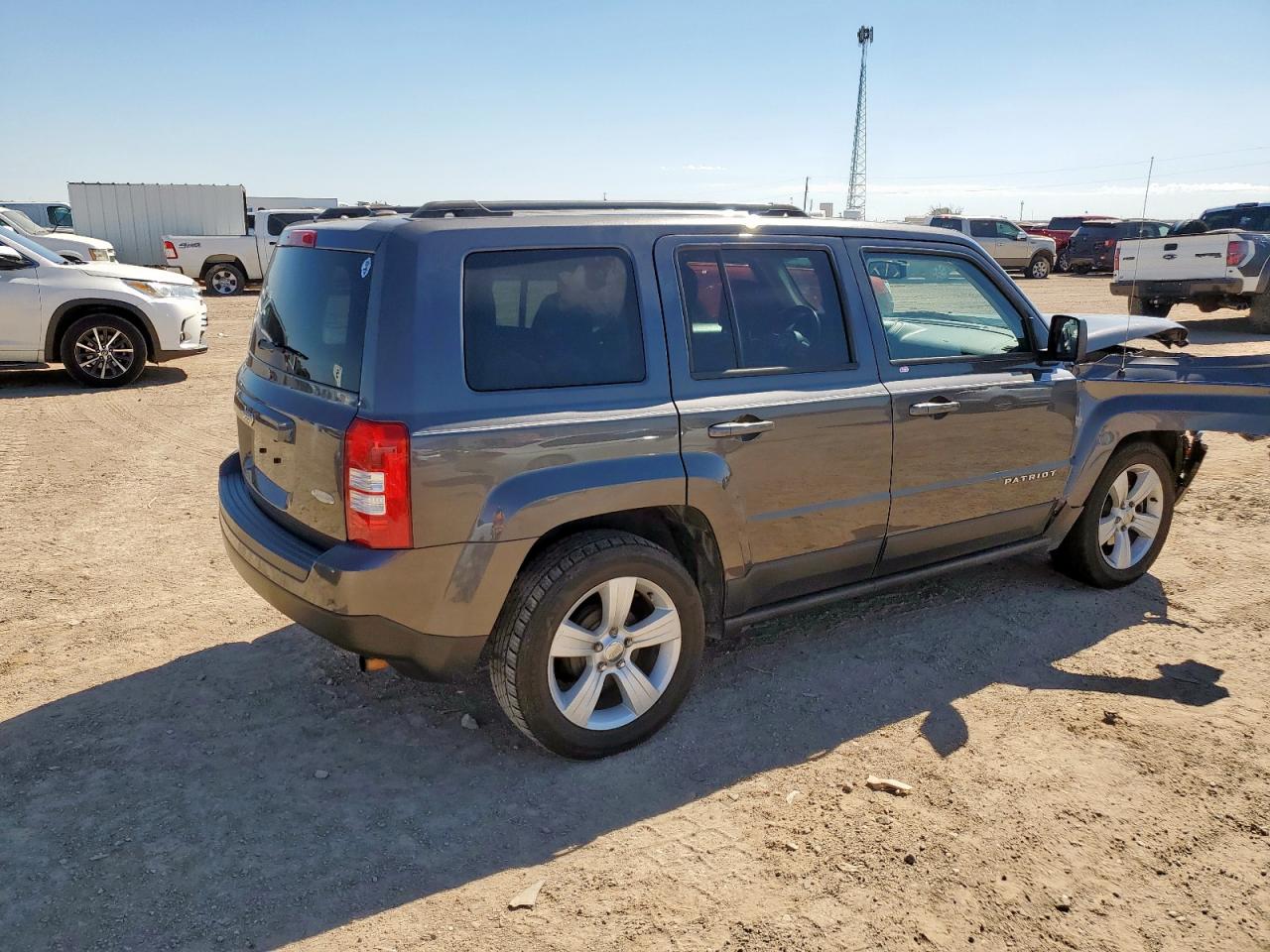 JEEP PATRIOT LATITUDE