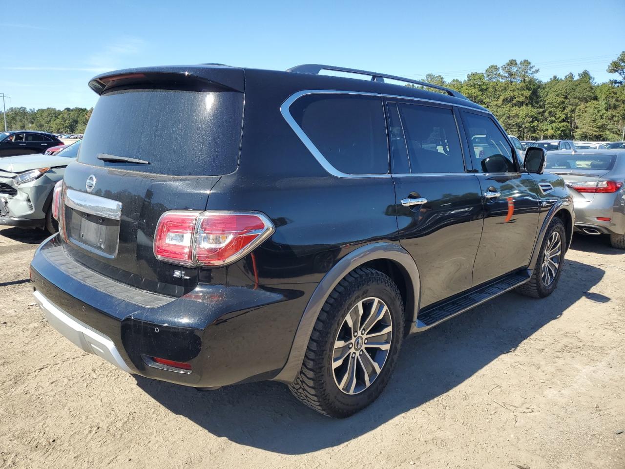 NISSAN ARMADA SV