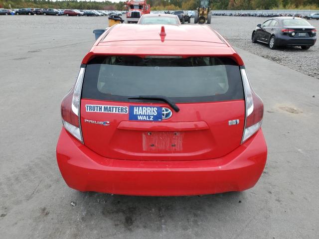 2016 TOYOTA PRIUS C - JTDKDTB38G1135432