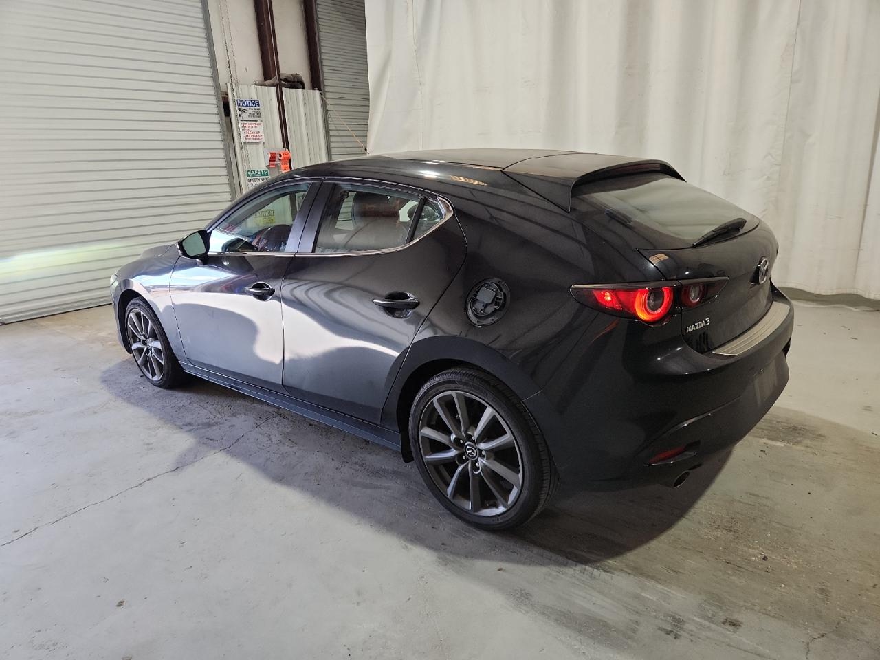 MAZDA 3 PREFERRED