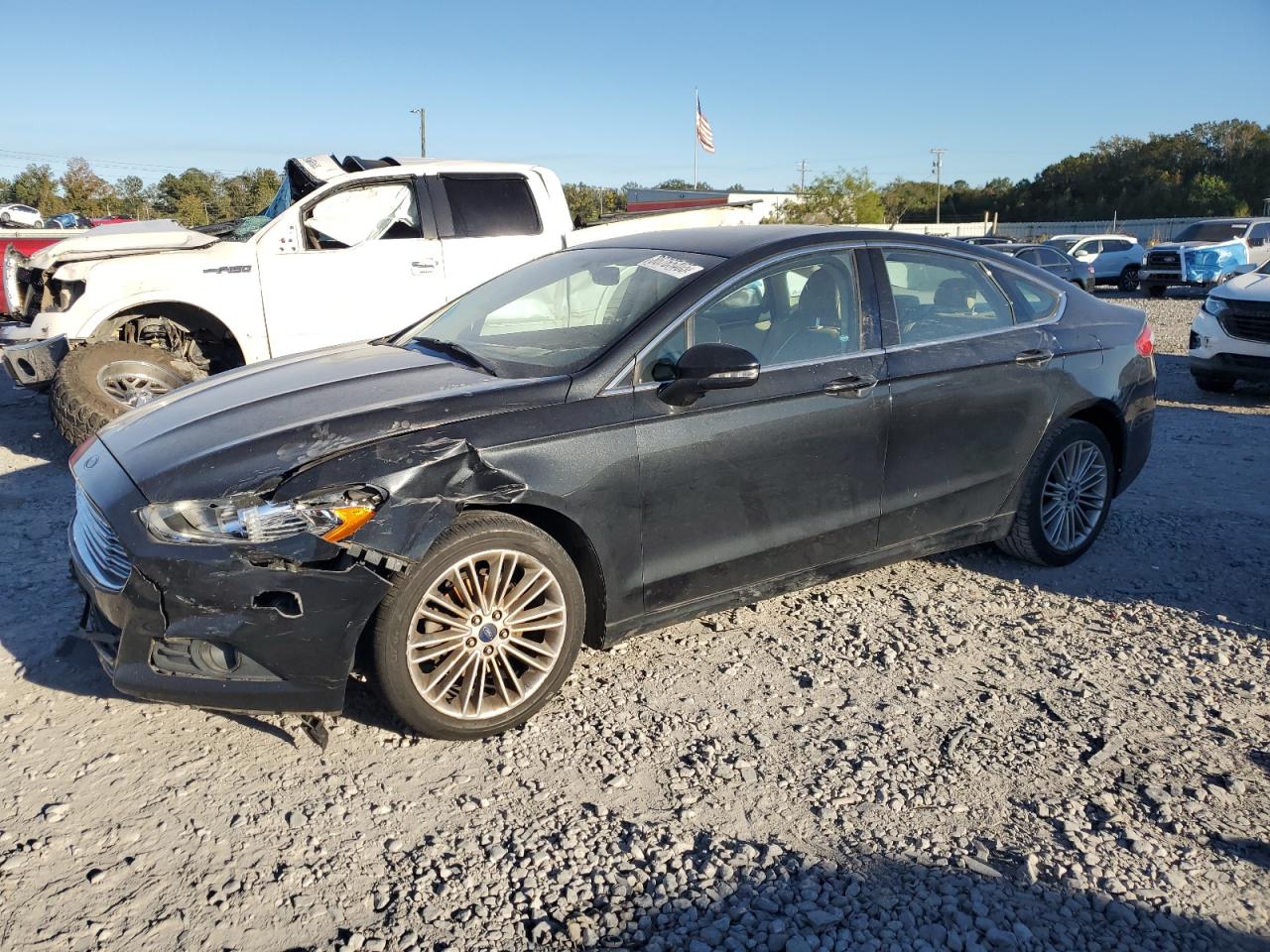 FORD FUSION SE